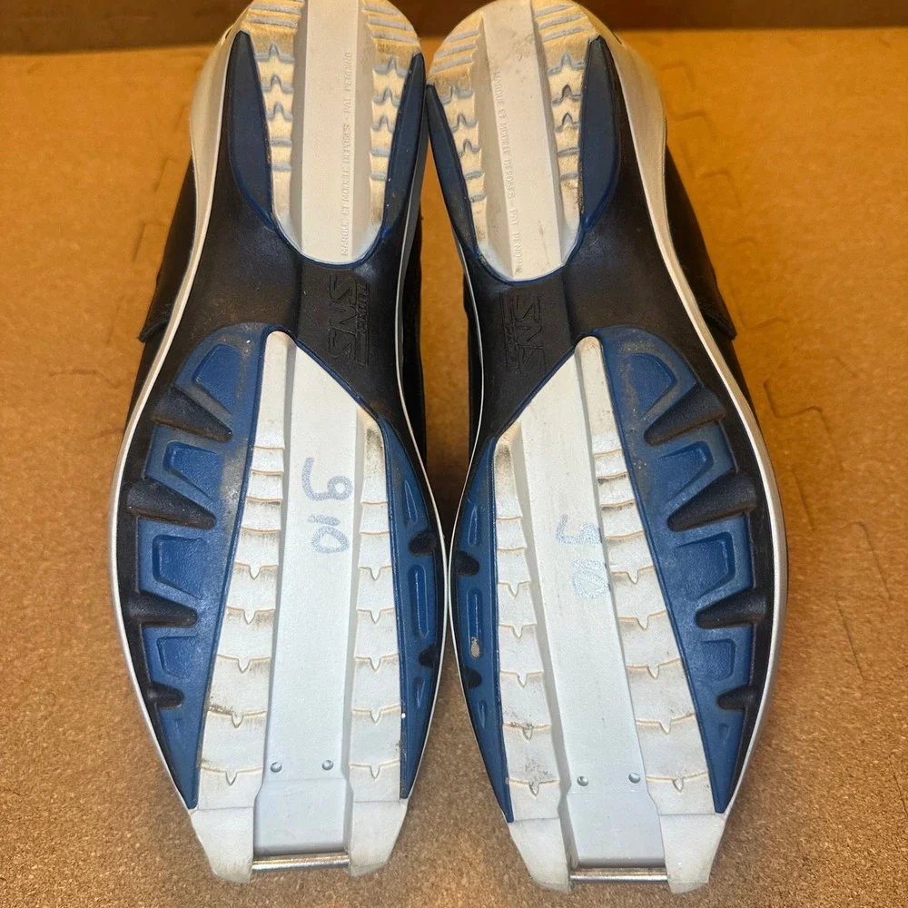 Salomon smoke free